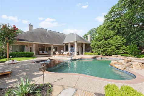 6204 Toscana Circle Fort Worth TX 76140