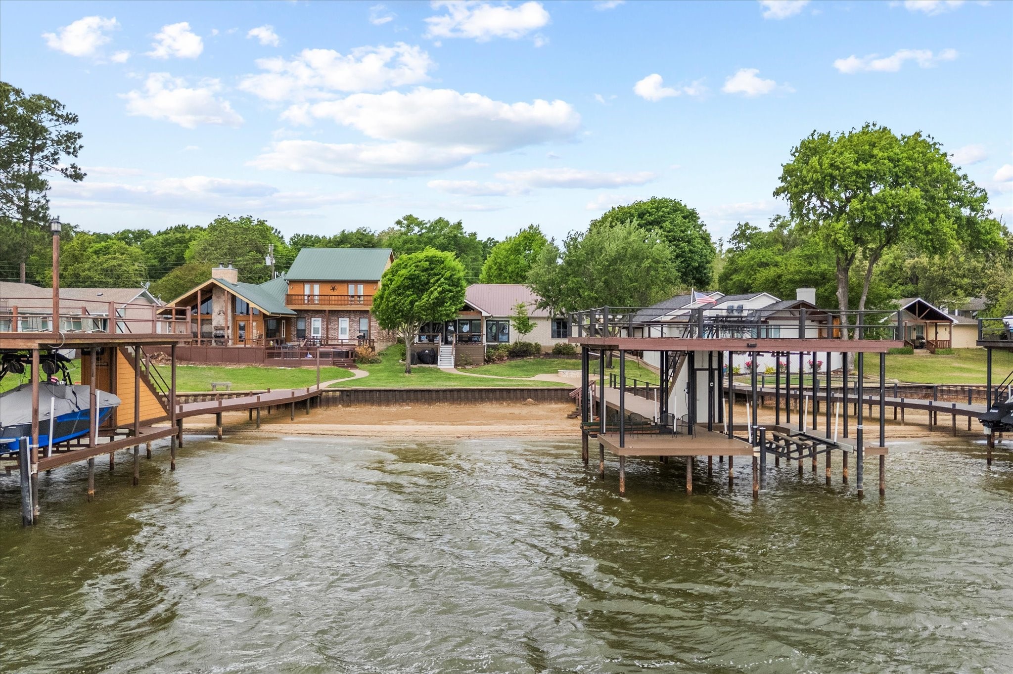 313 Lake Front Drive Mabank TX 75156