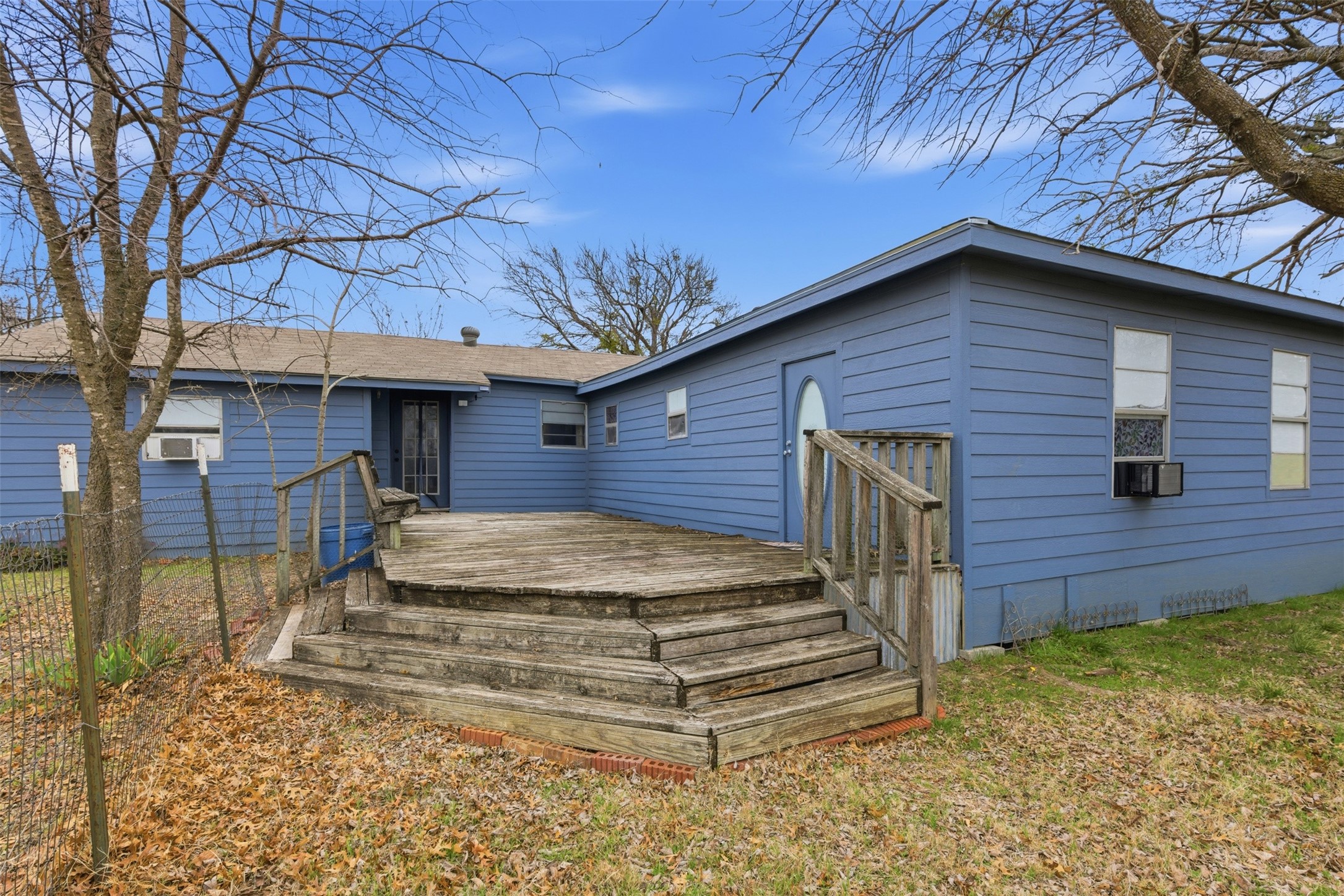 510 E State Highway 11 Tom Bean TX 75489