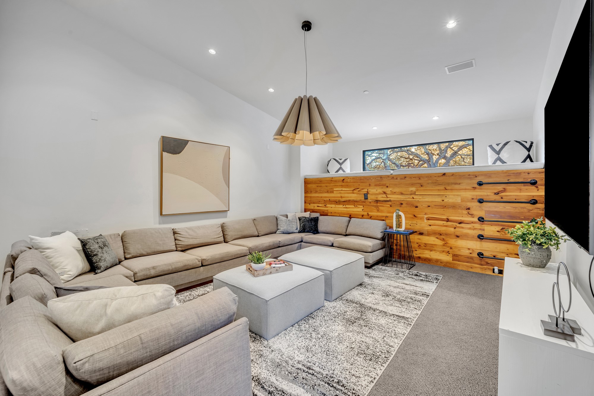5947 Meadowcrest Drive Dallas TX 75230