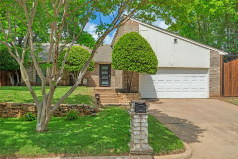 715 Hinsdale Drive Arlington TX 76006
