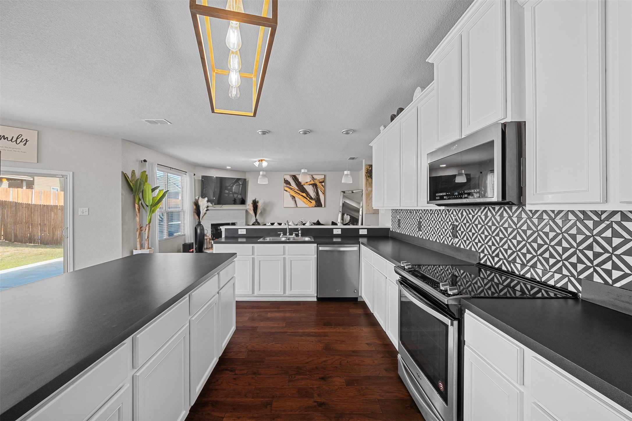 3009 Antler Point Drive Fort Worth TX 76108