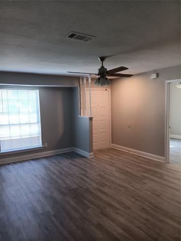 2906 Plaza Street Arlington TX 76010
