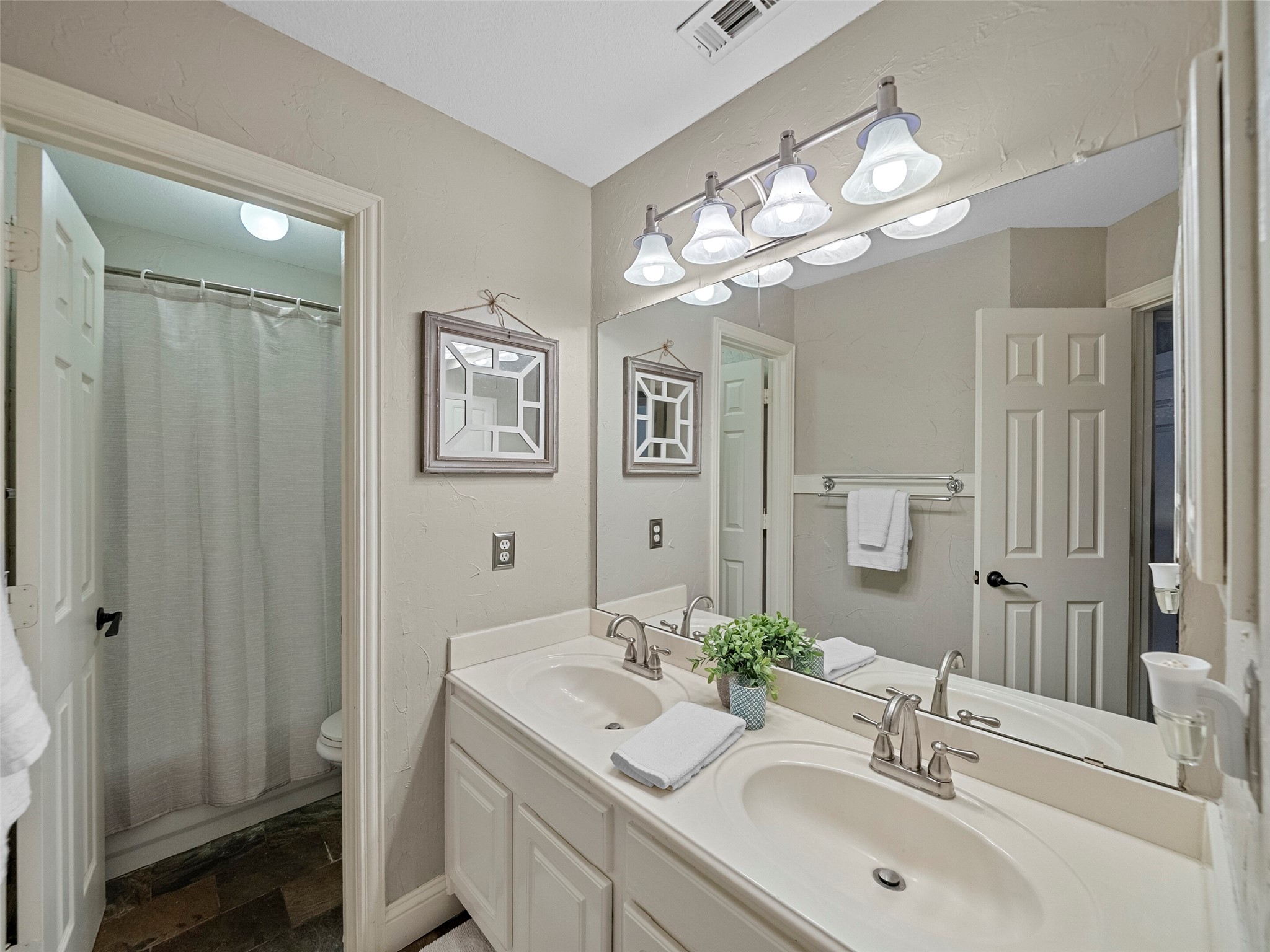 1344 Comanche Drive Allen TX 75013
