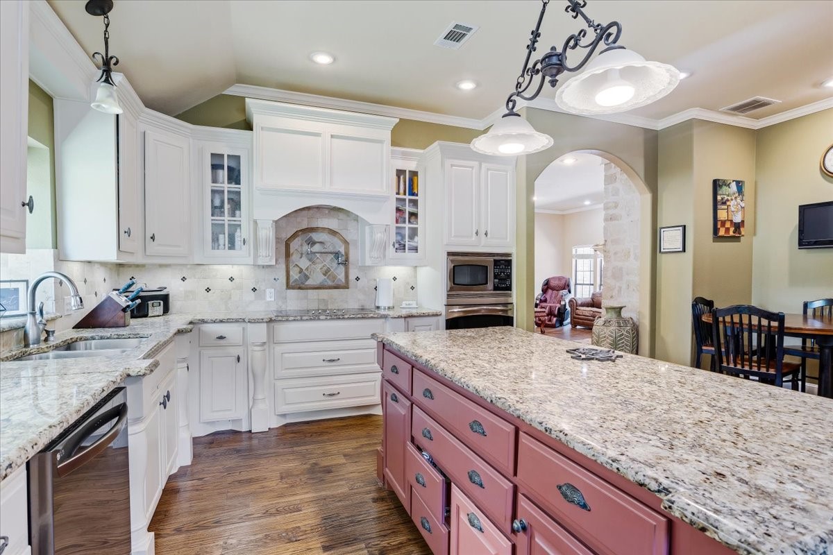 162 Shady Oaks Circle Sherman TX 75092