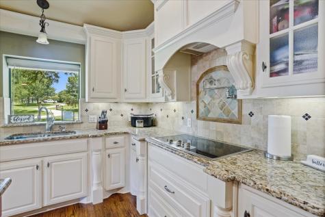 162 Shady Oaks Circle Sherman TX 75092