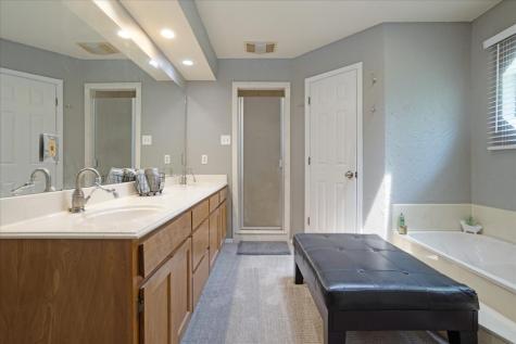 162 Shady Oaks Circle Sherman TX 75092