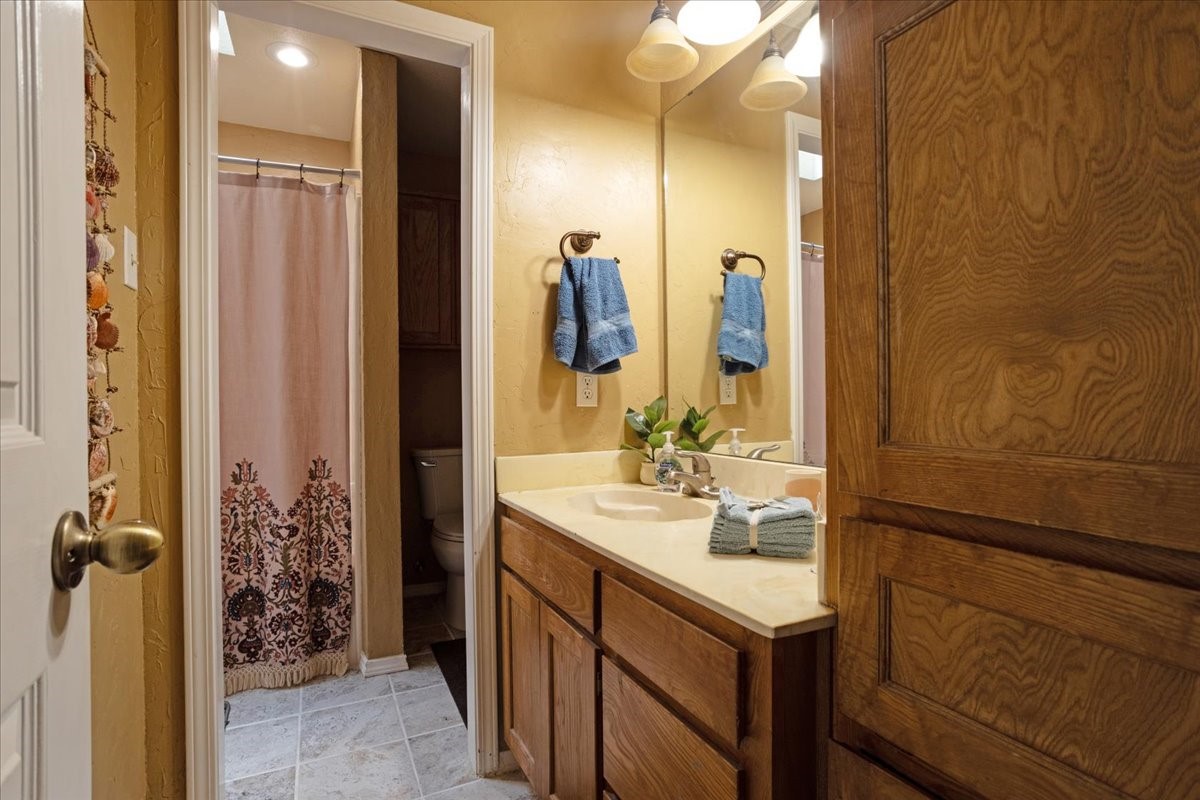 162 Shady Oaks Circle Sherman TX 75092