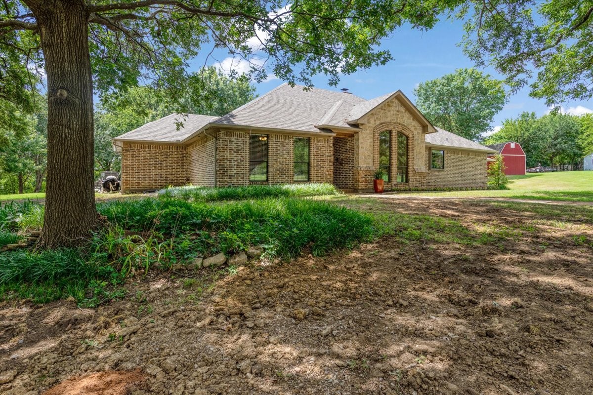 162 Shady Oaks Circle Sherman TX 75092