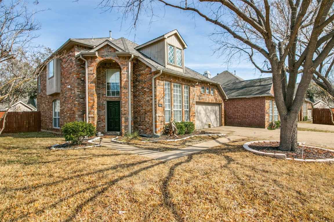 916 Sugarberry Lane Flower Mound TX 75028