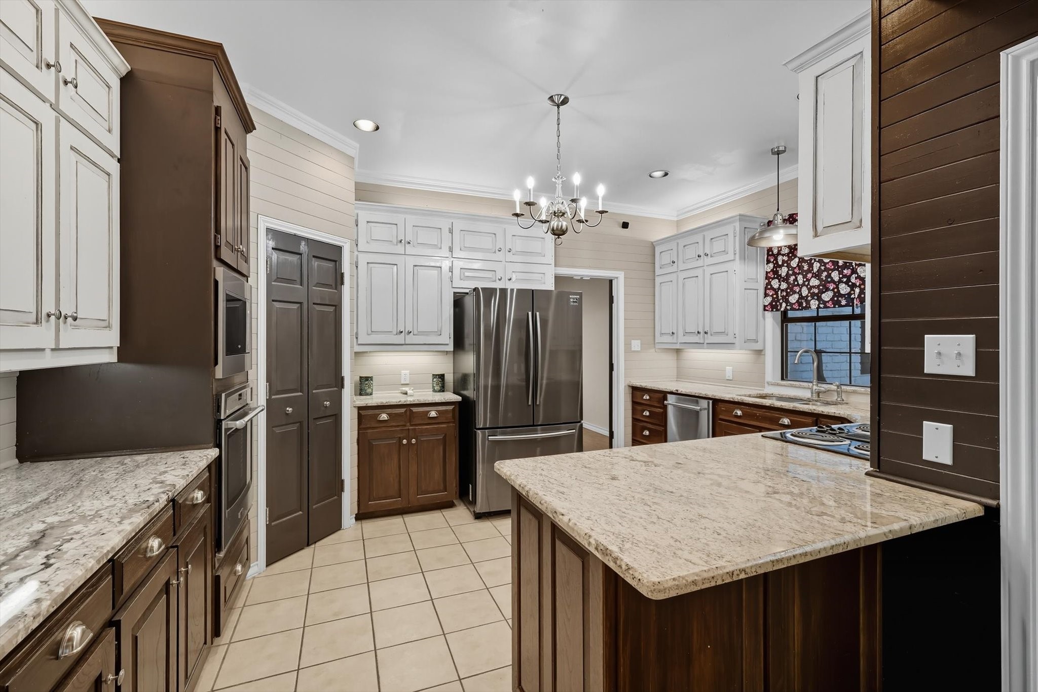 4011 E Bankhead Highway Hudson Oaks TX 76087