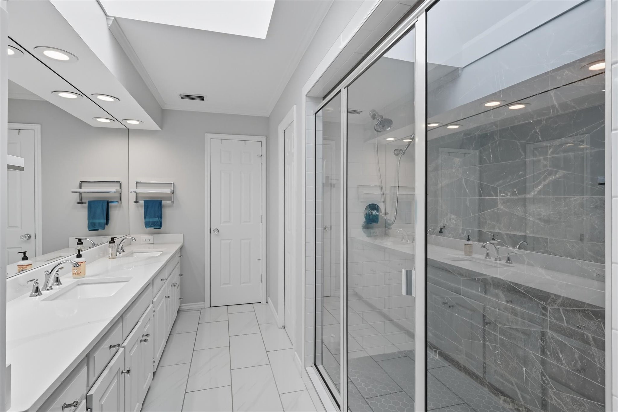 4011 E Bankhead Highway Hudson Oaks TX 76087