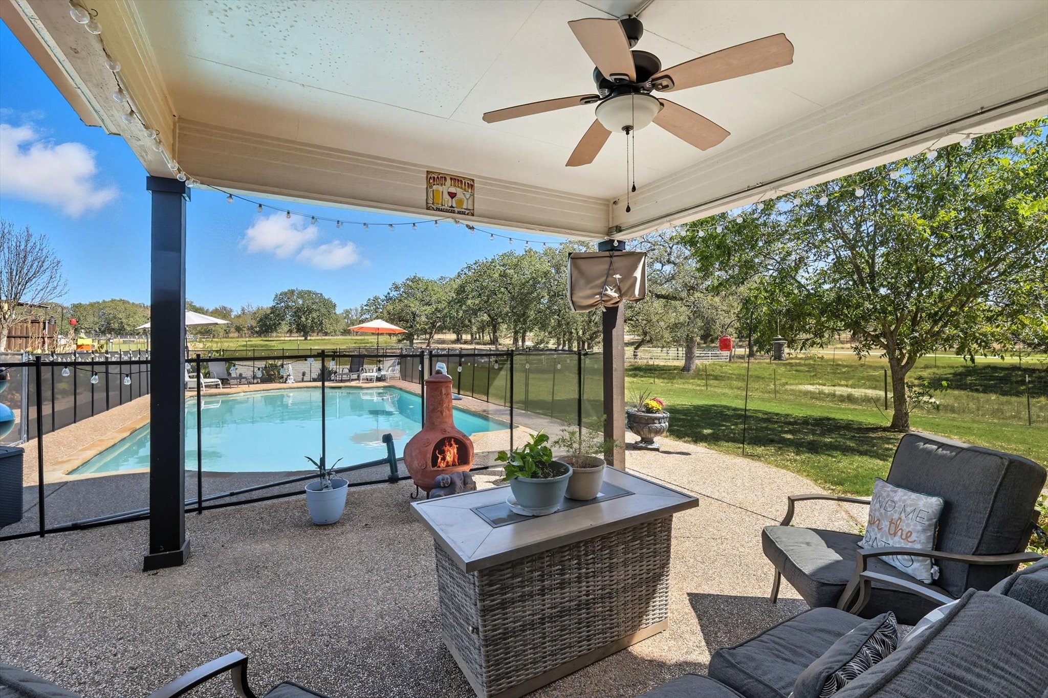 4011 E Bankhead Highway Hudson Oaks TX 76087