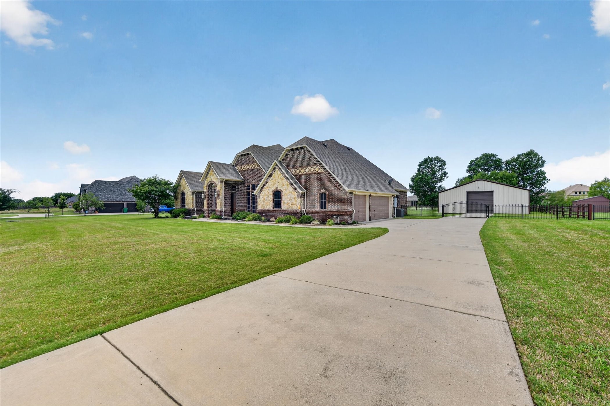 13821 James Ranch Court Justin TX 76247