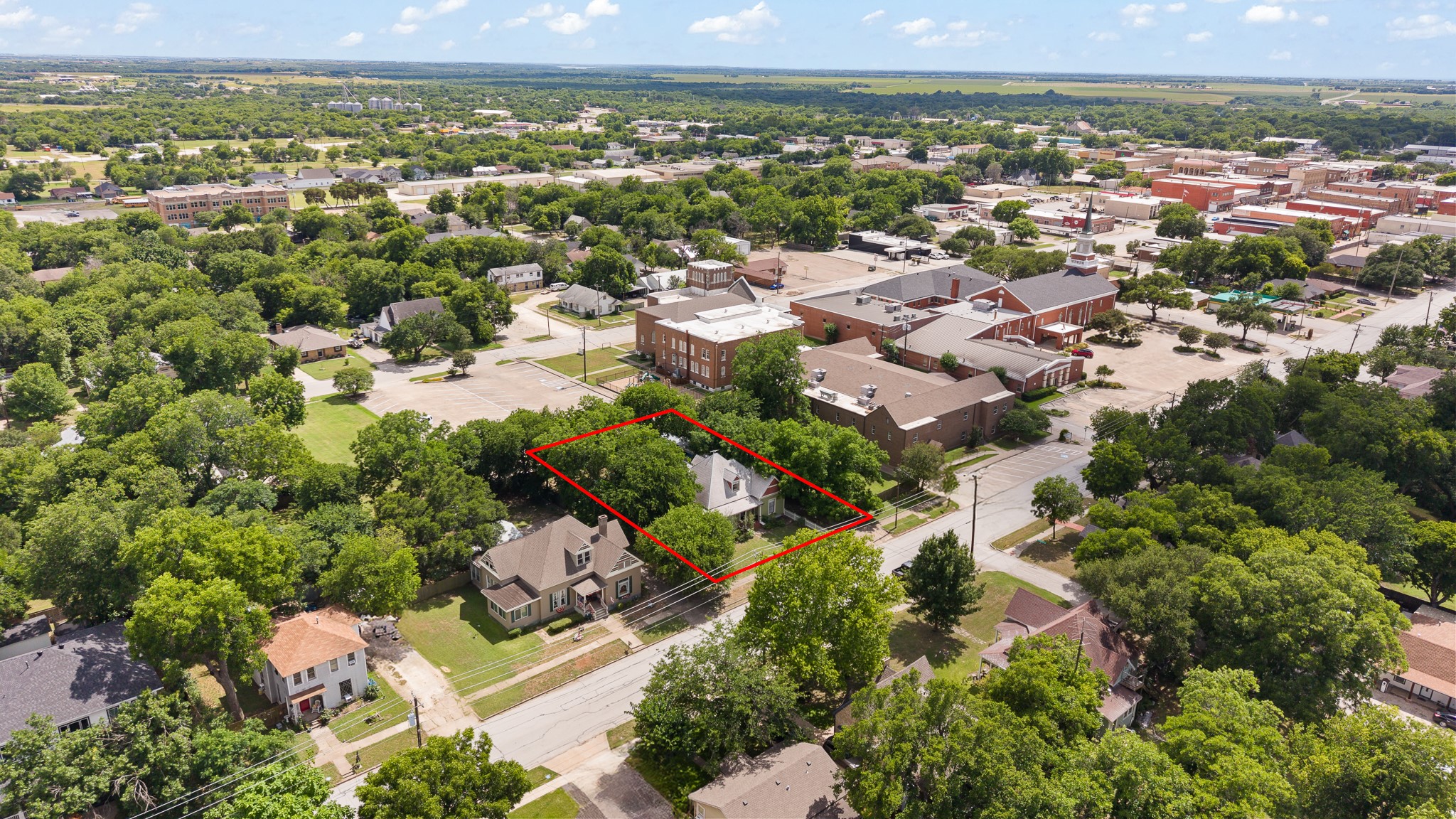 320 E Franklin Street Hillsboro TX 76645