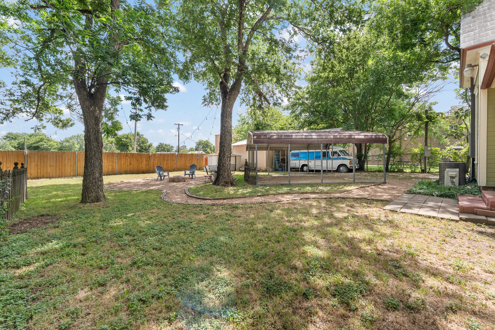 320 E Franklin Street Hillsboro TX 76645