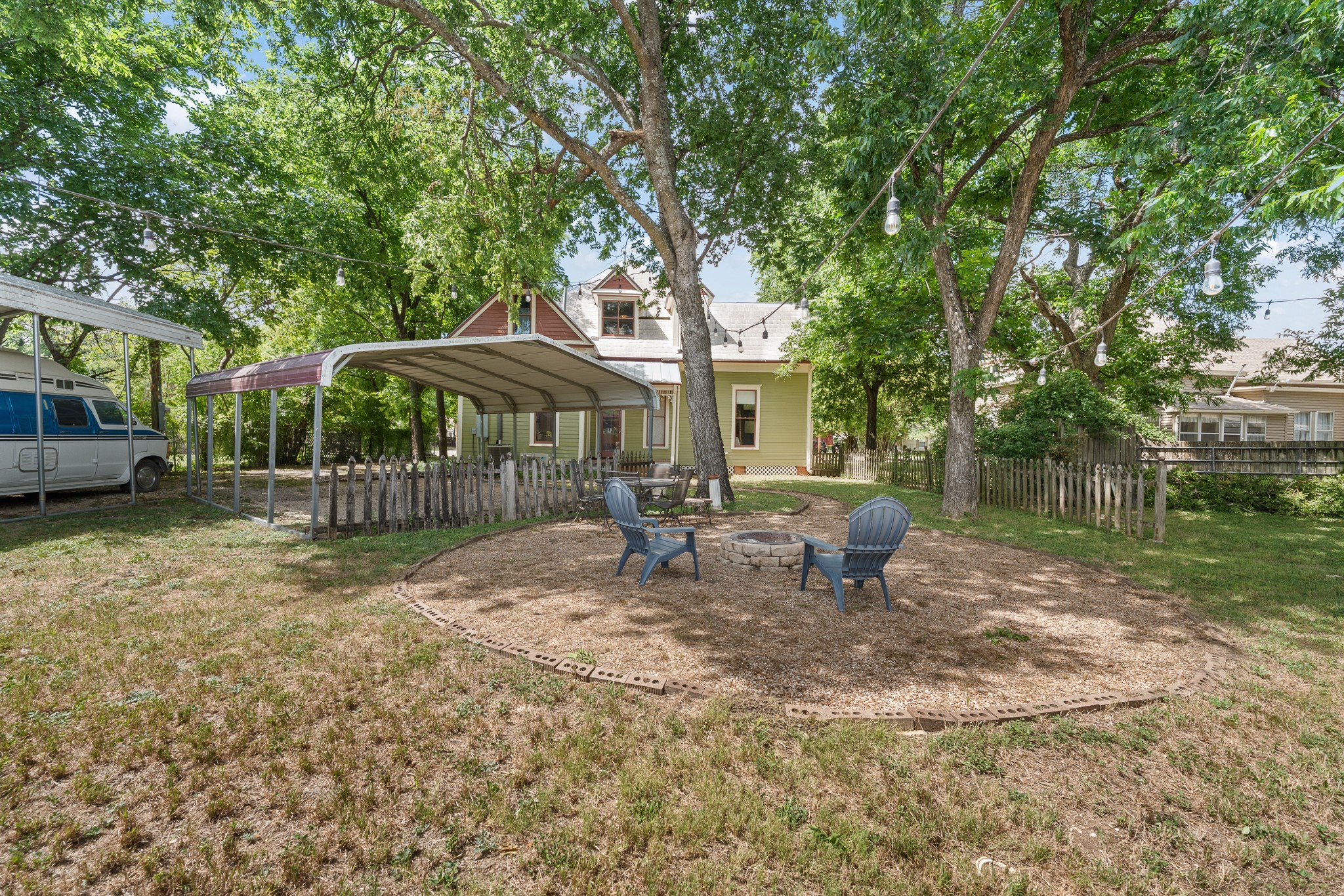 320 E Franklin Street Hillsboro TX 76645