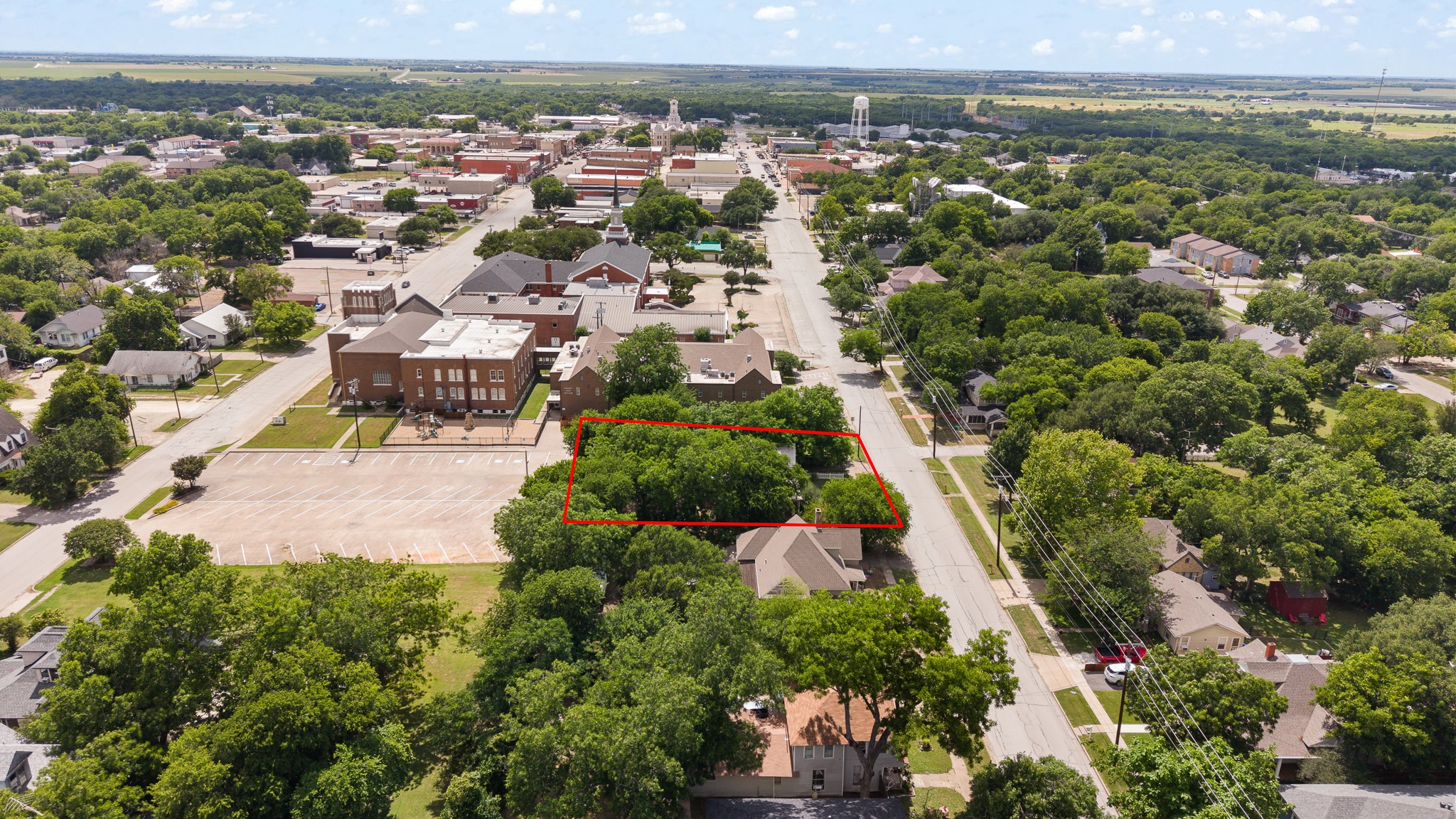 320 E Franklin Street Hillsboro TX 76645
