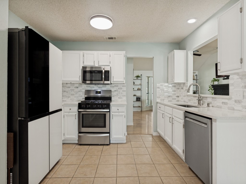 2109 Woodglen Drive Garland TX 75040