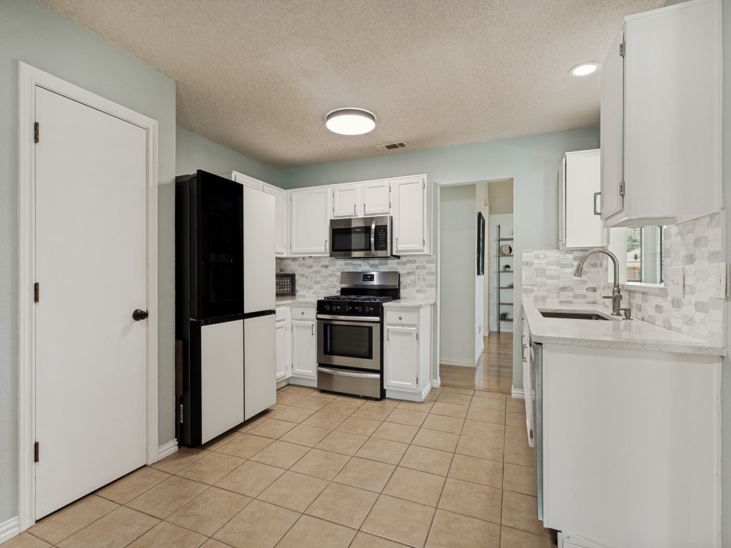 2109 Woodglen Drive Garland TX 75040