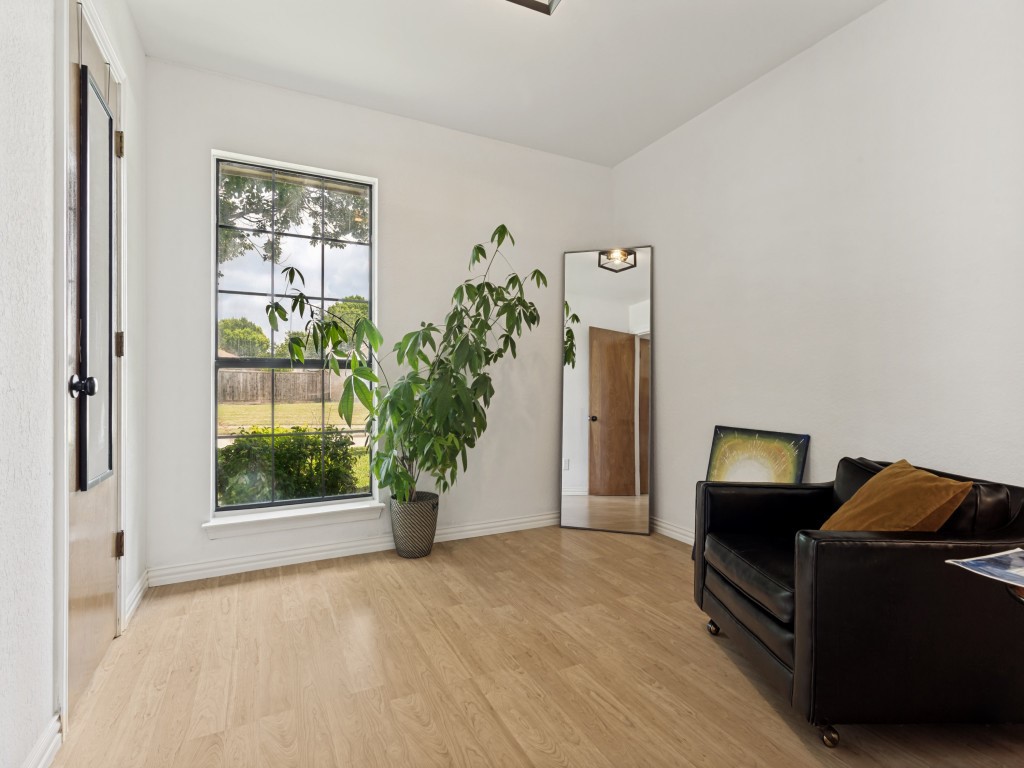 2109 Woodglen Drive Garland TX 75040