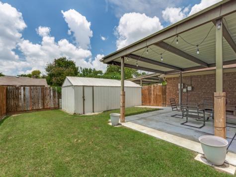 2109 Woodglen Drive Garland TX 75040