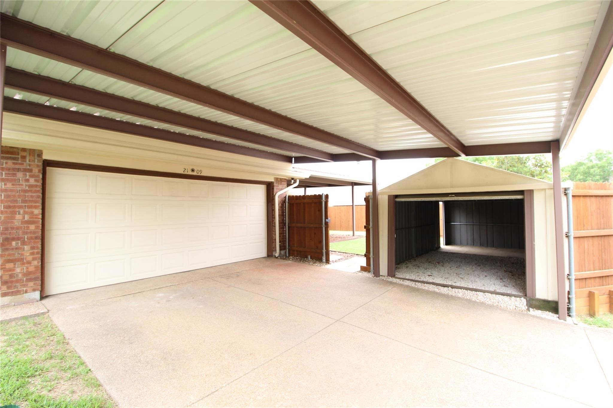 2109 Woodglen Drive Garland TX 75040