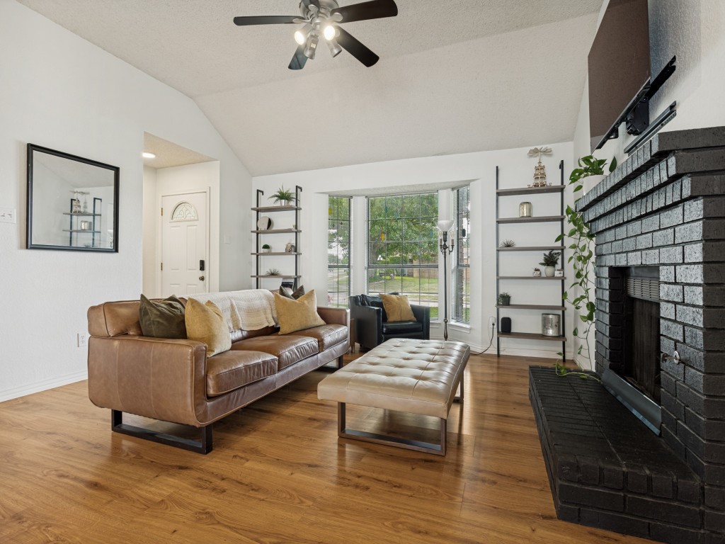 2109 Woodglen Drive Garland TX 75040