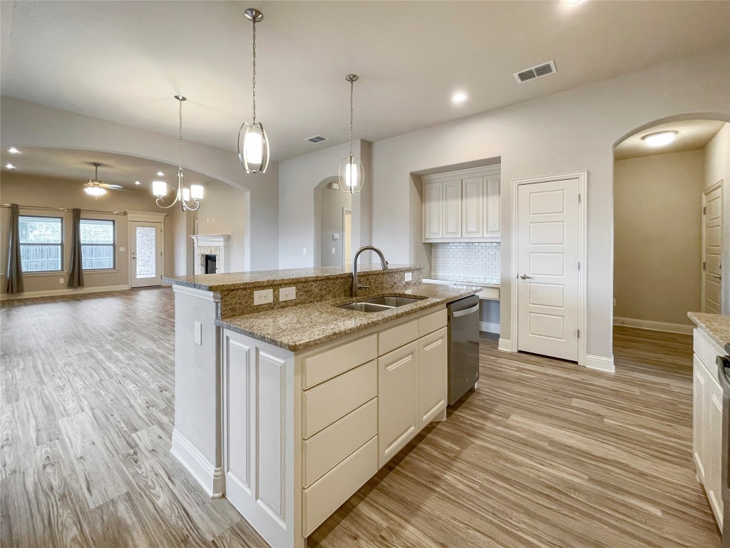 633 Zachary Drive Weatherford TX 76087