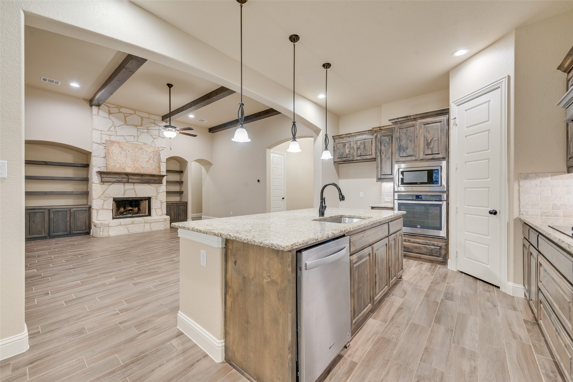451 Holmes Avenue Waxahachie TX 75167