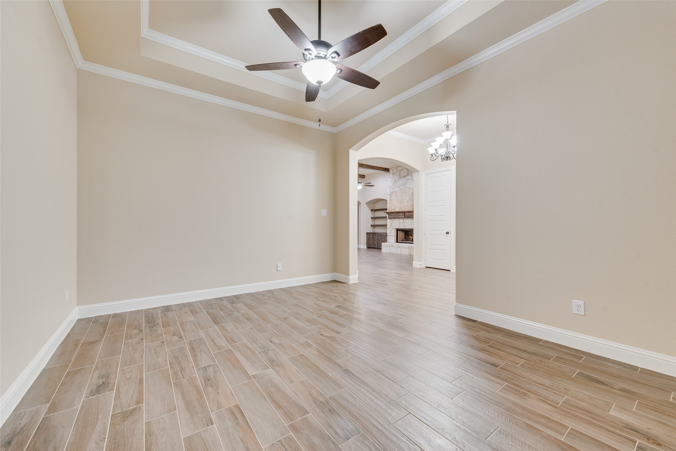 451 Holmes Avenue Waxahachie TX 75167