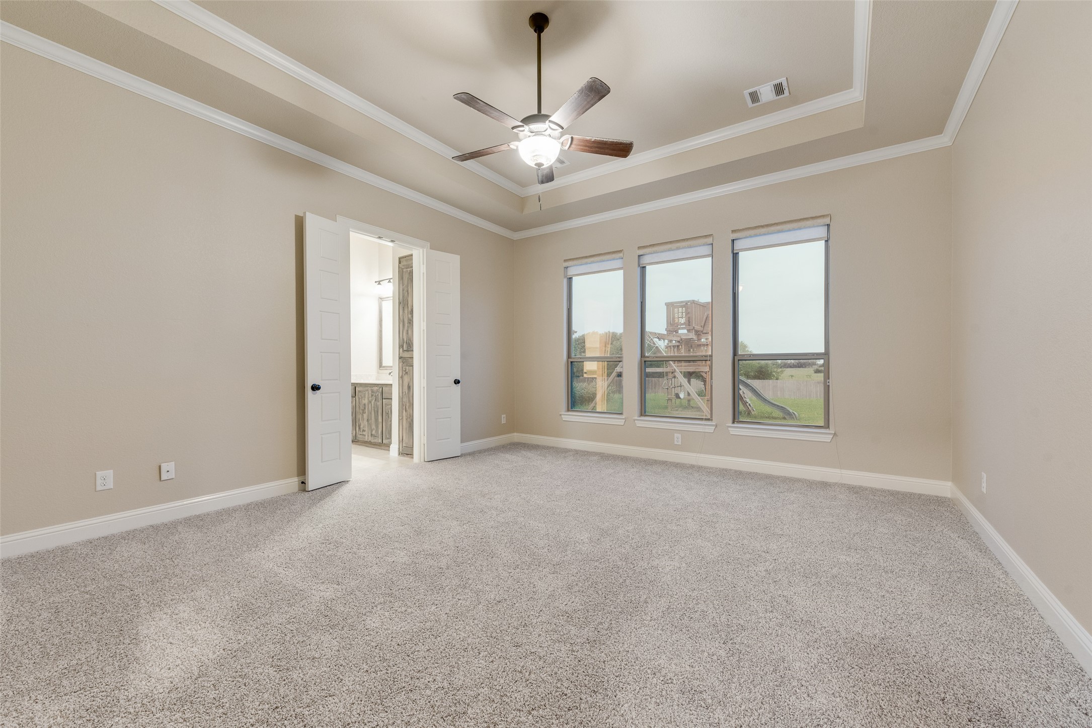 451 Holmes Avenue Waxahachie TX 75167