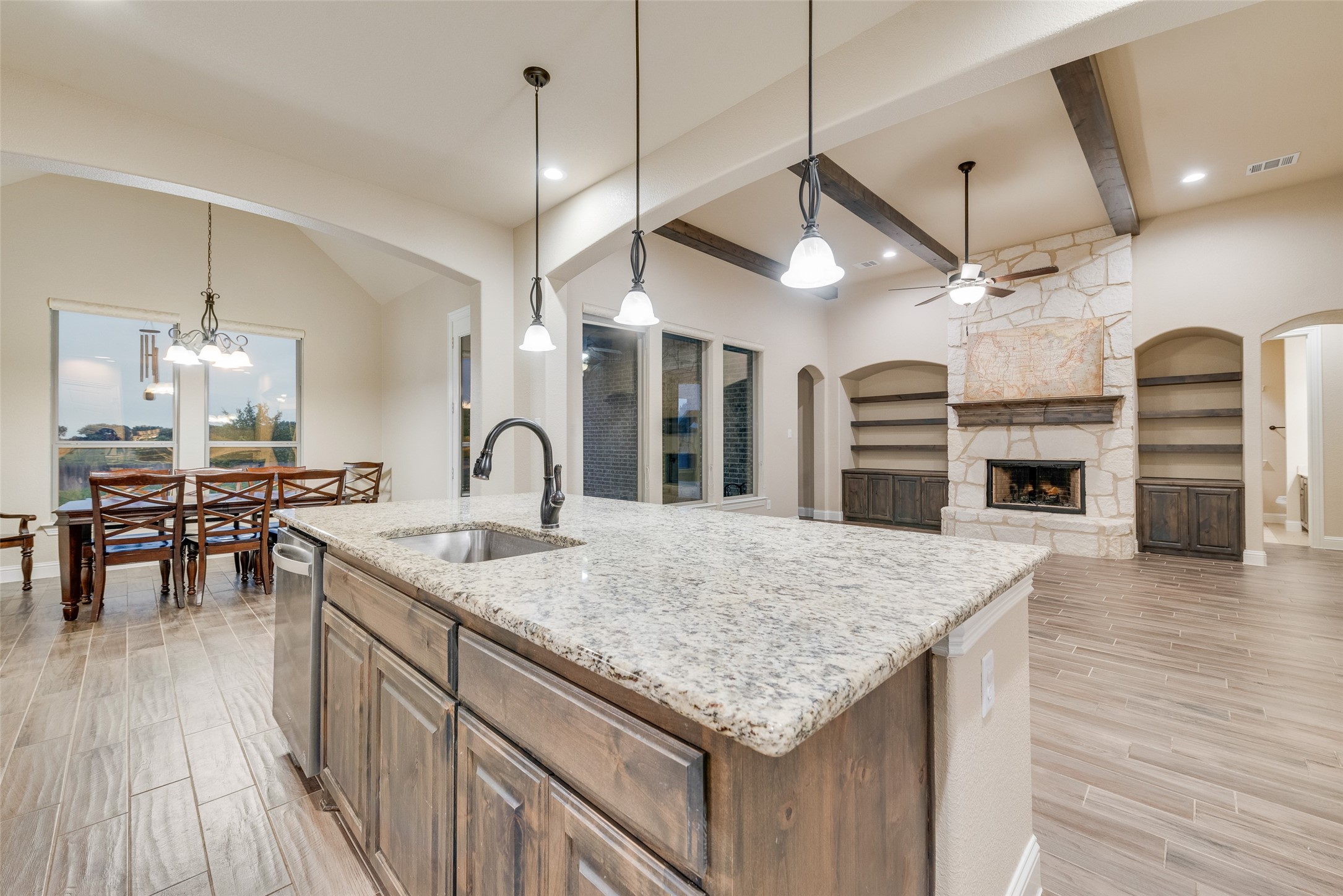 451 Holmes Avenue Waxahachie TX 75167