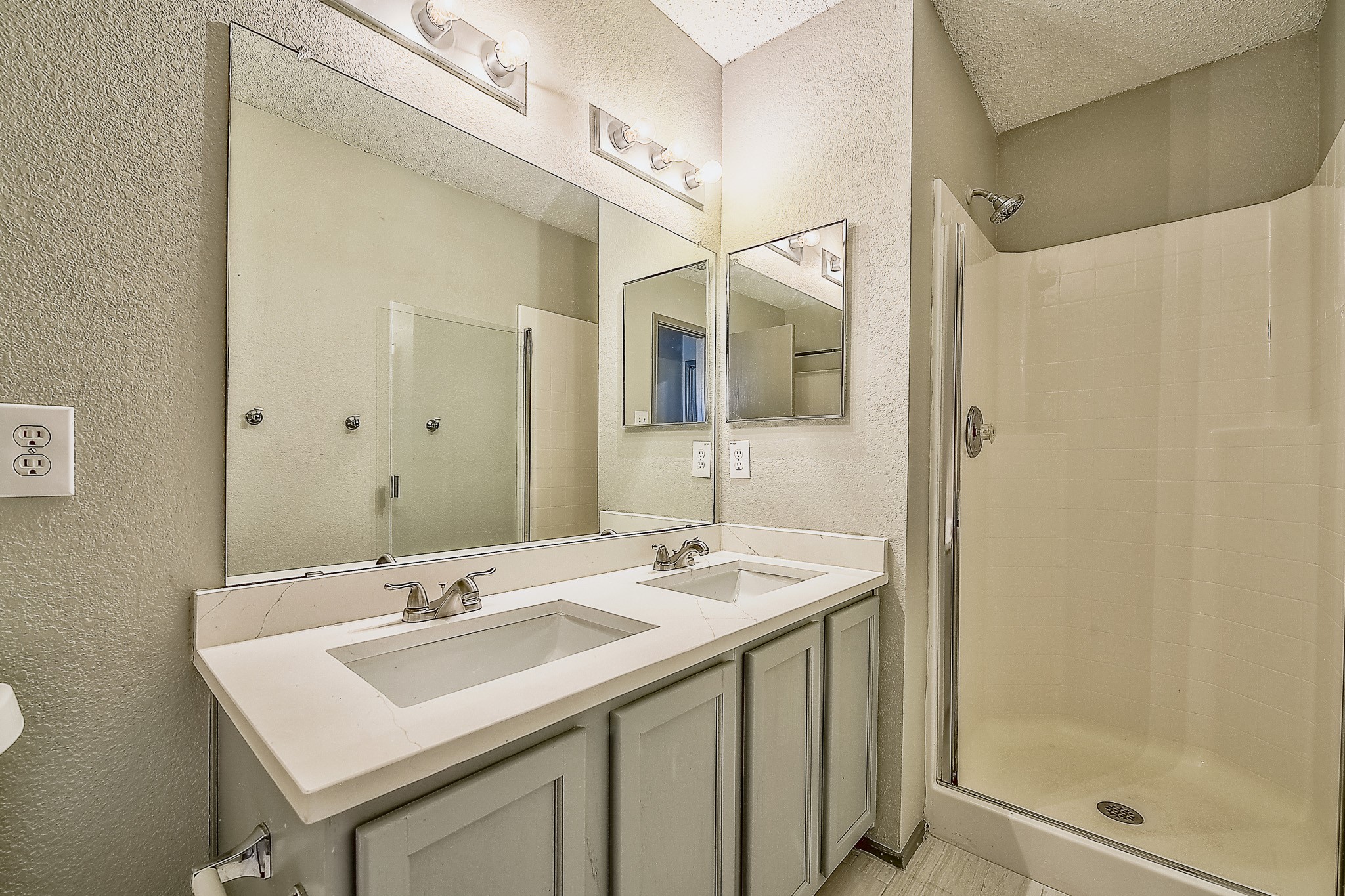 5117 Prestwick Drive Fort Worth TX 76135