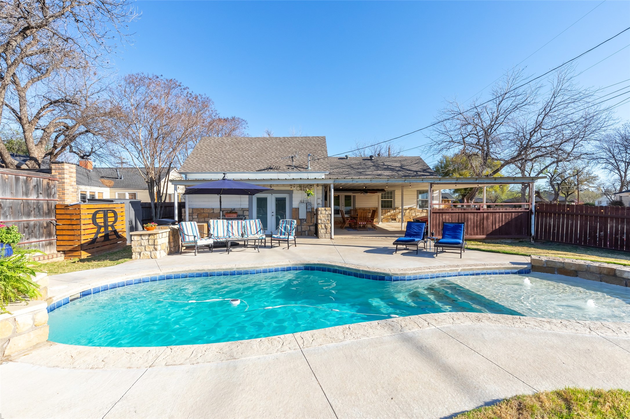 417 Breckenridge Street Albany TX 76430