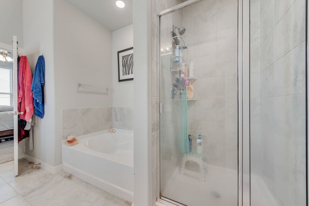 1308 E Swan Trail Argyle TX 76226