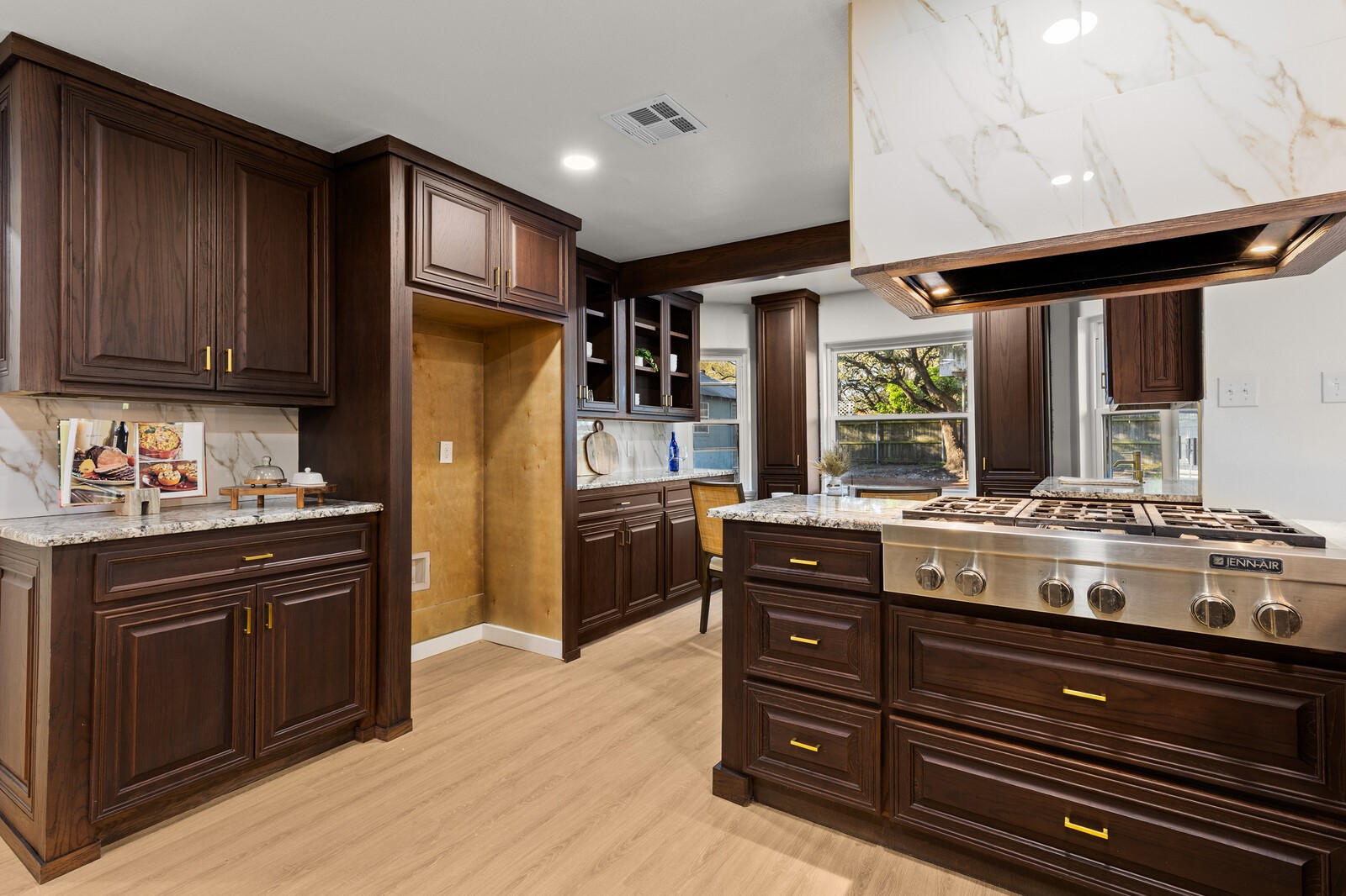 2324 Wooded Acres Drive Waco TX 76710
