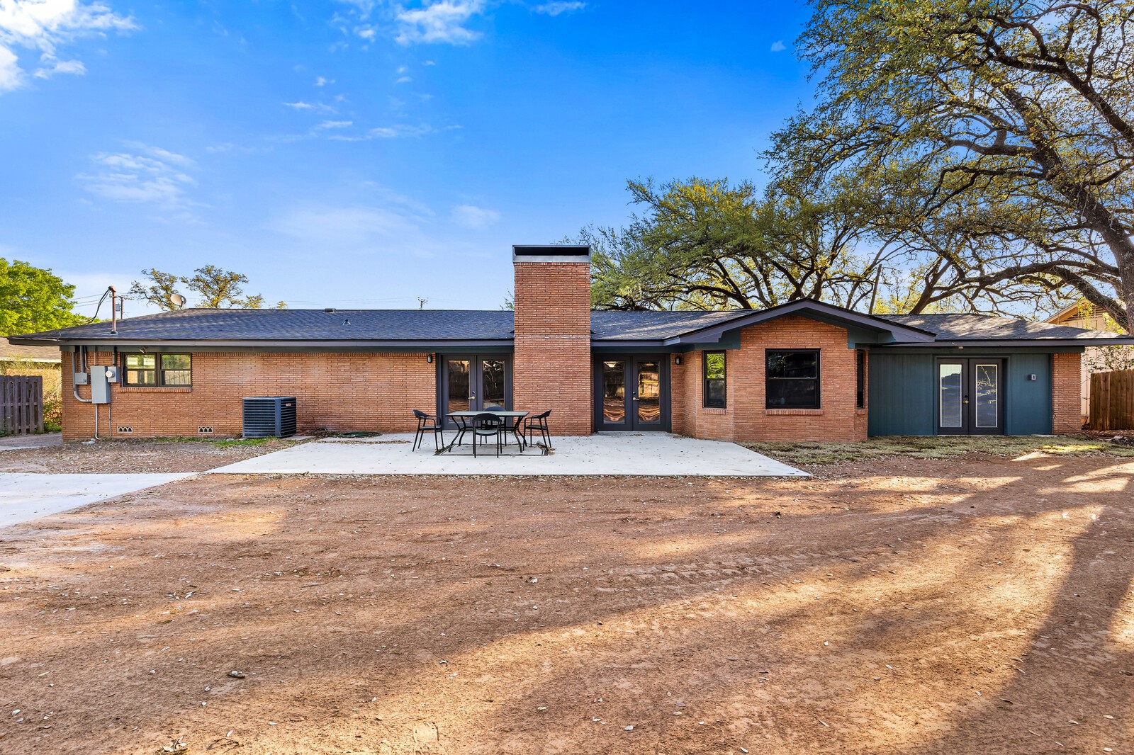 2324 Wooded Acres Drive Waco TX 76710