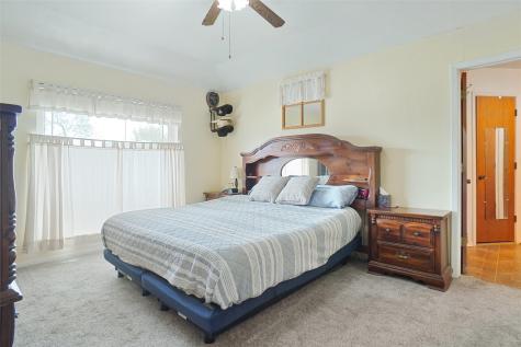 642 Half Moon Way Runaway Bay TX 76426