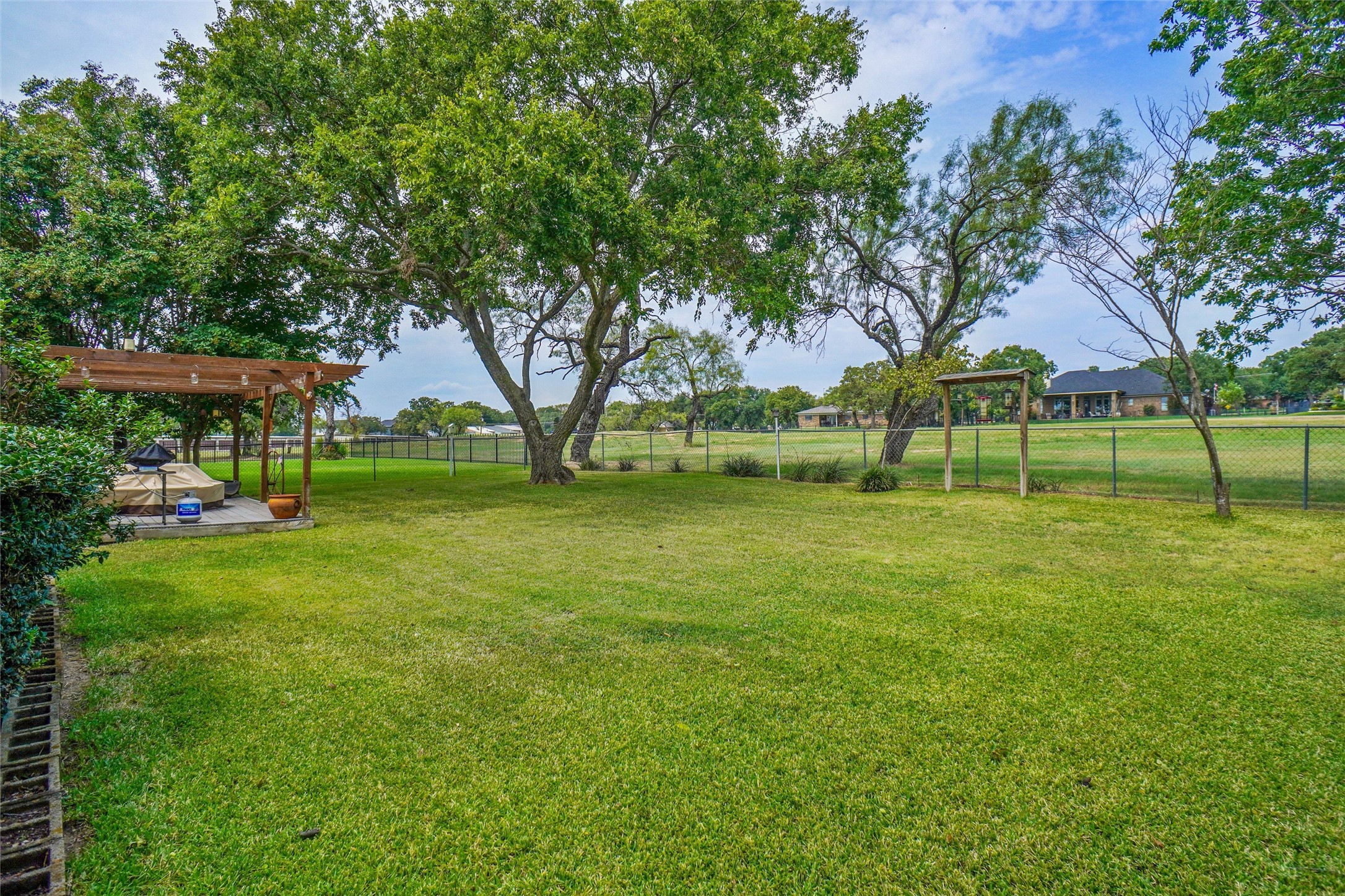 642 Half Moon Way Runaway Bay TX 76426