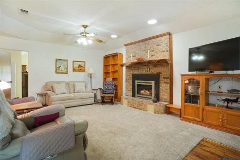 642 Half Moon Way Runaway Bay TX 76426