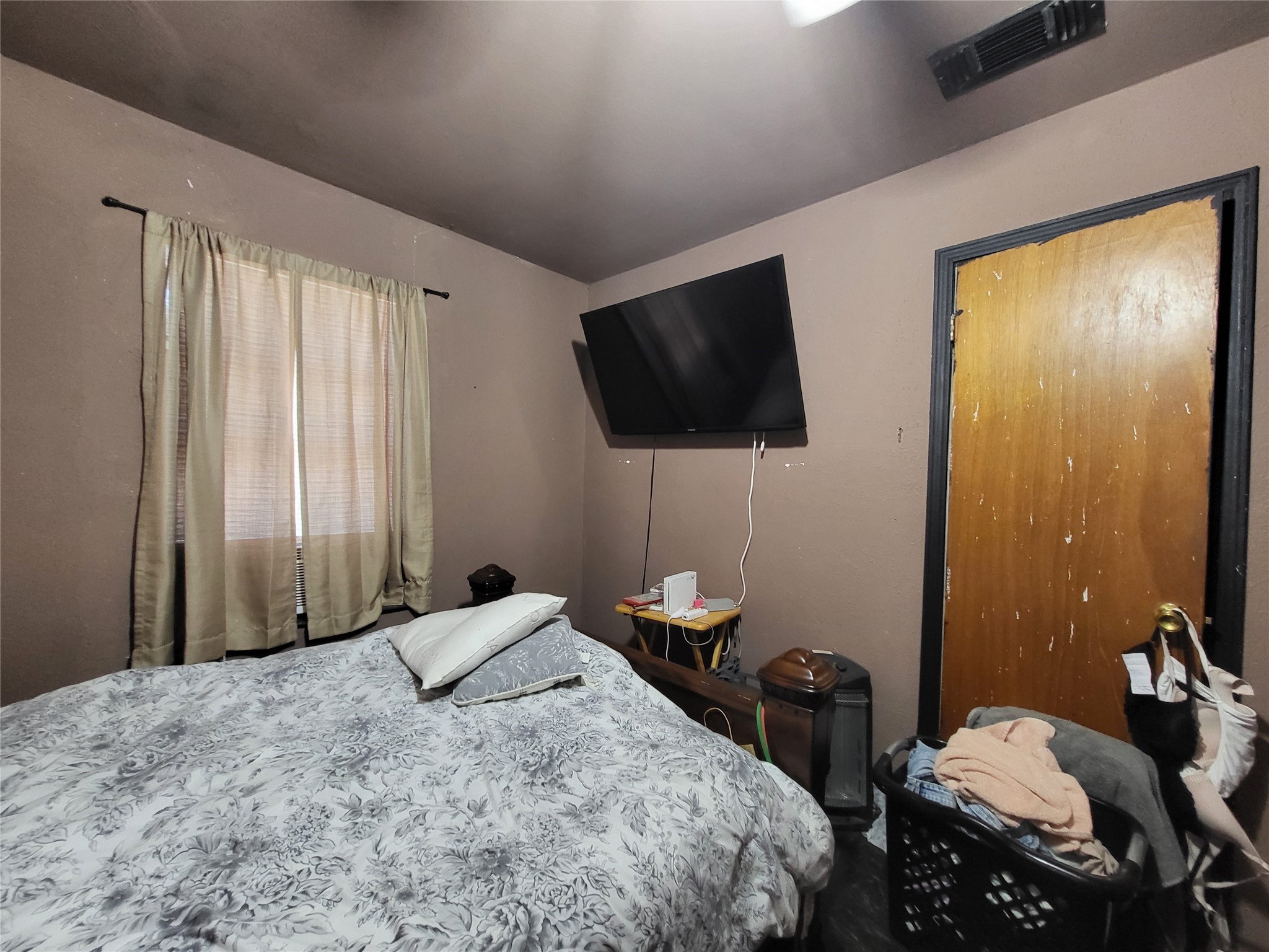 4208 Patricia Street Haltom City TX 76117