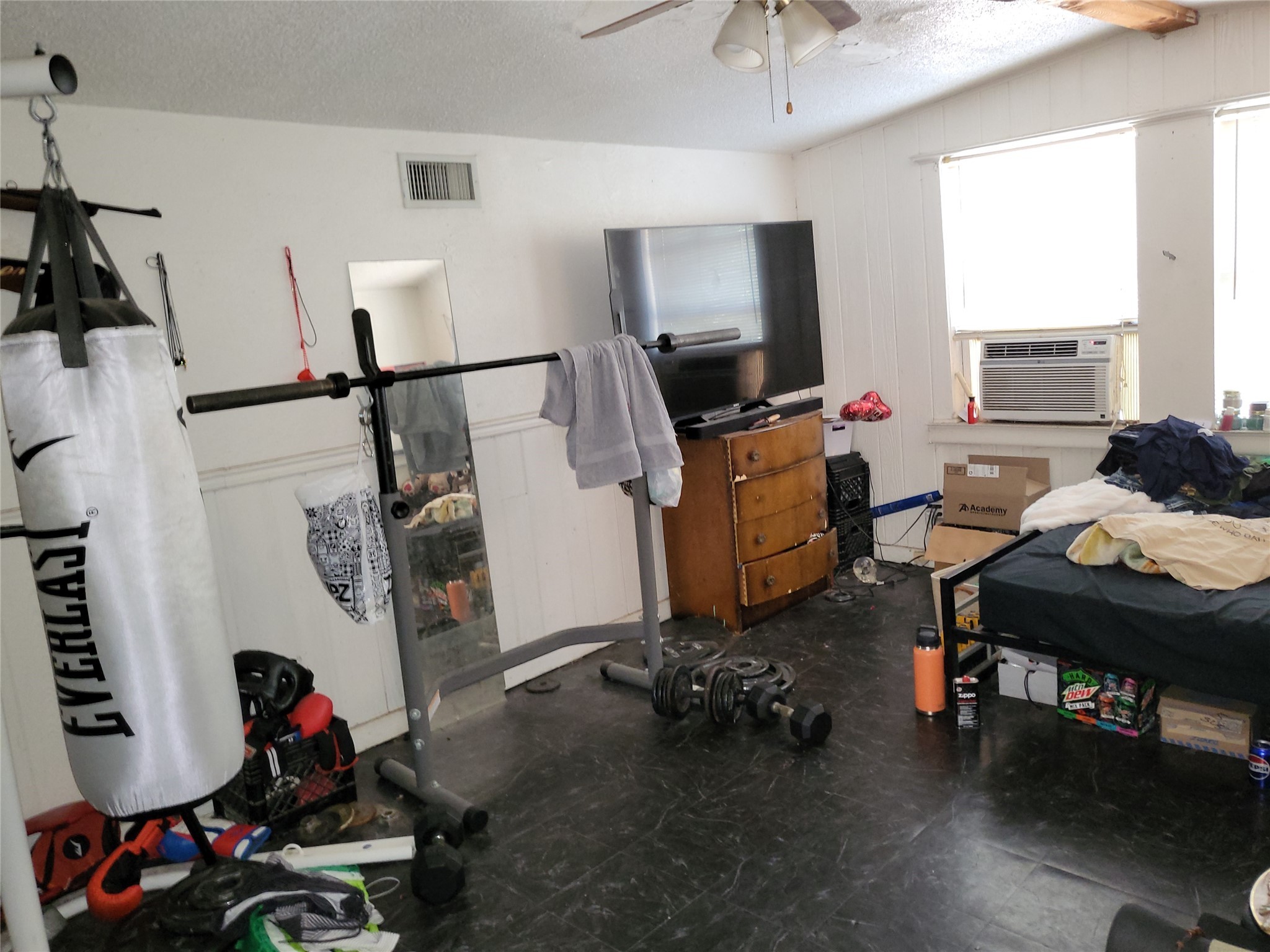 4208 Patricia Street Haltom City TX 76117