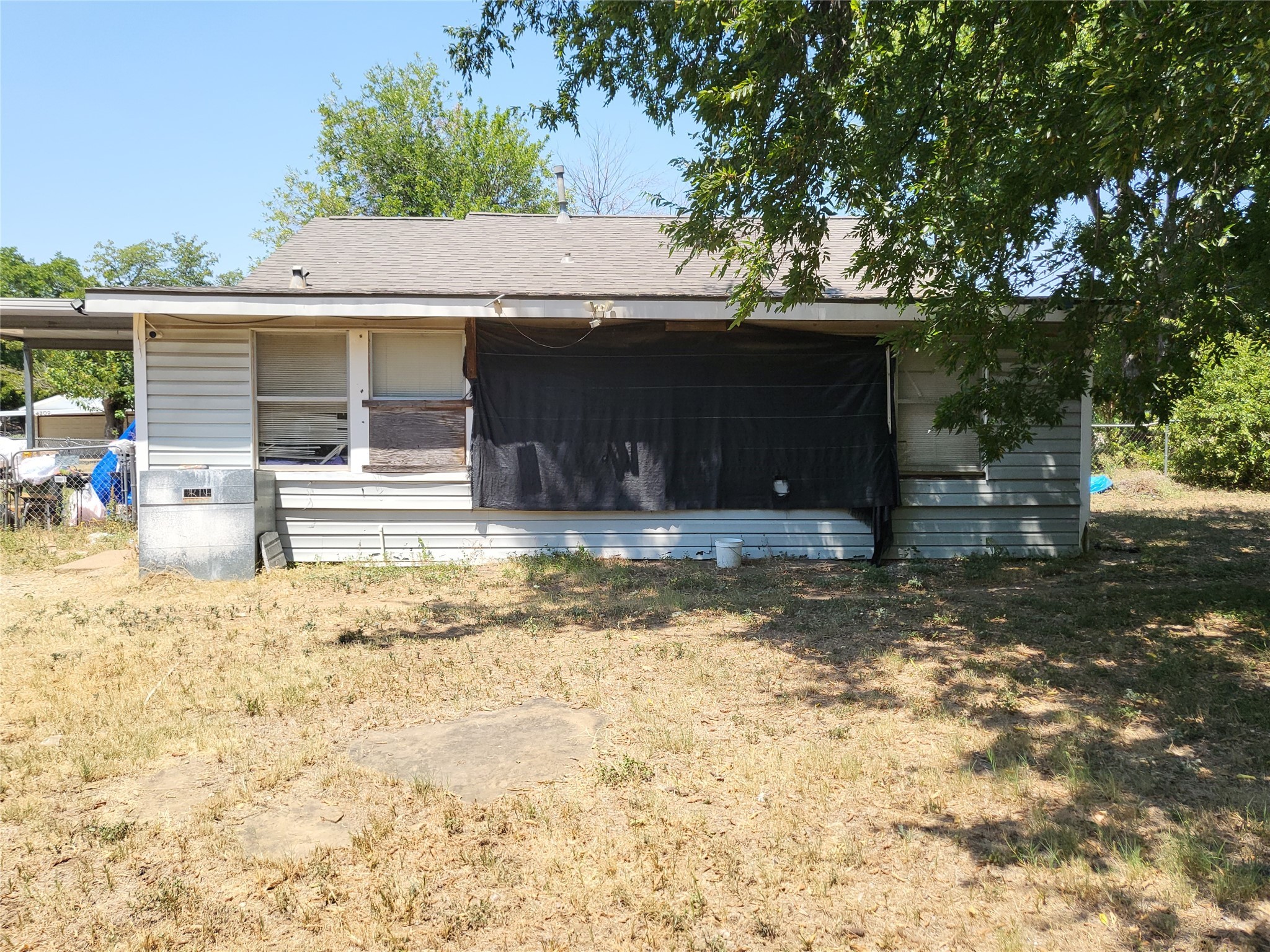 4208 Patricia Street Haltom City TX 76117