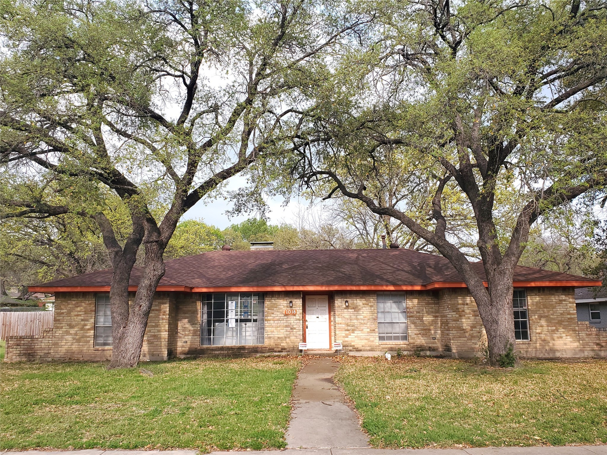1018 Westlake Drive Desoto TX 75115