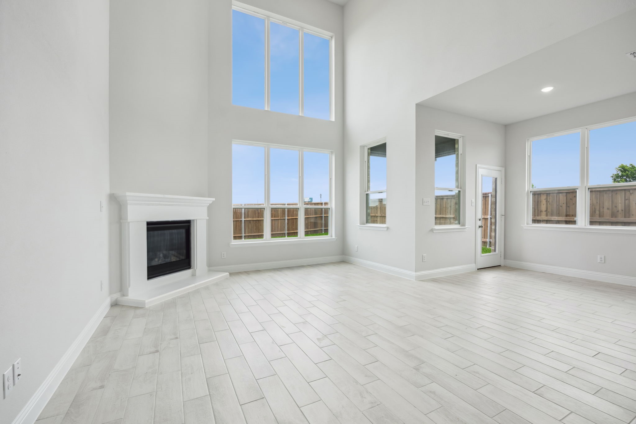 1607 Vista Grande Drive Forney TX 75126