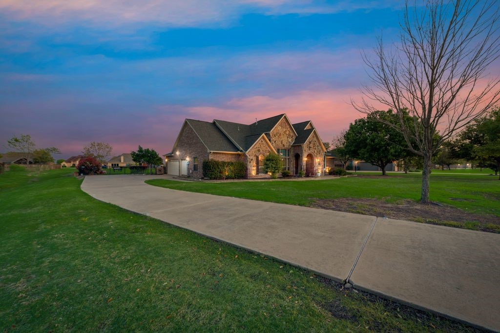 18176 Langford Lane Talty TX 75126