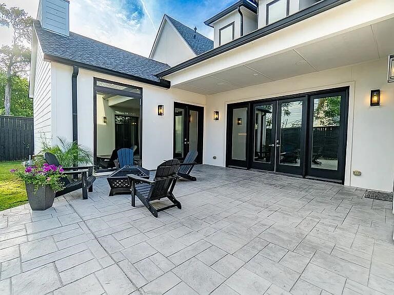 3942 Rochelle Drive Dallas TX 75220
