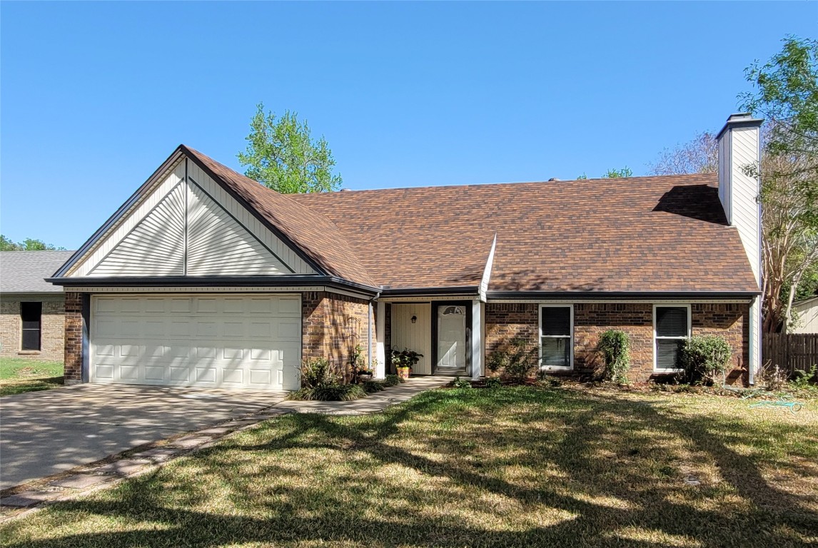 2316 Abbington Lane Grand Prairie TX 75052
