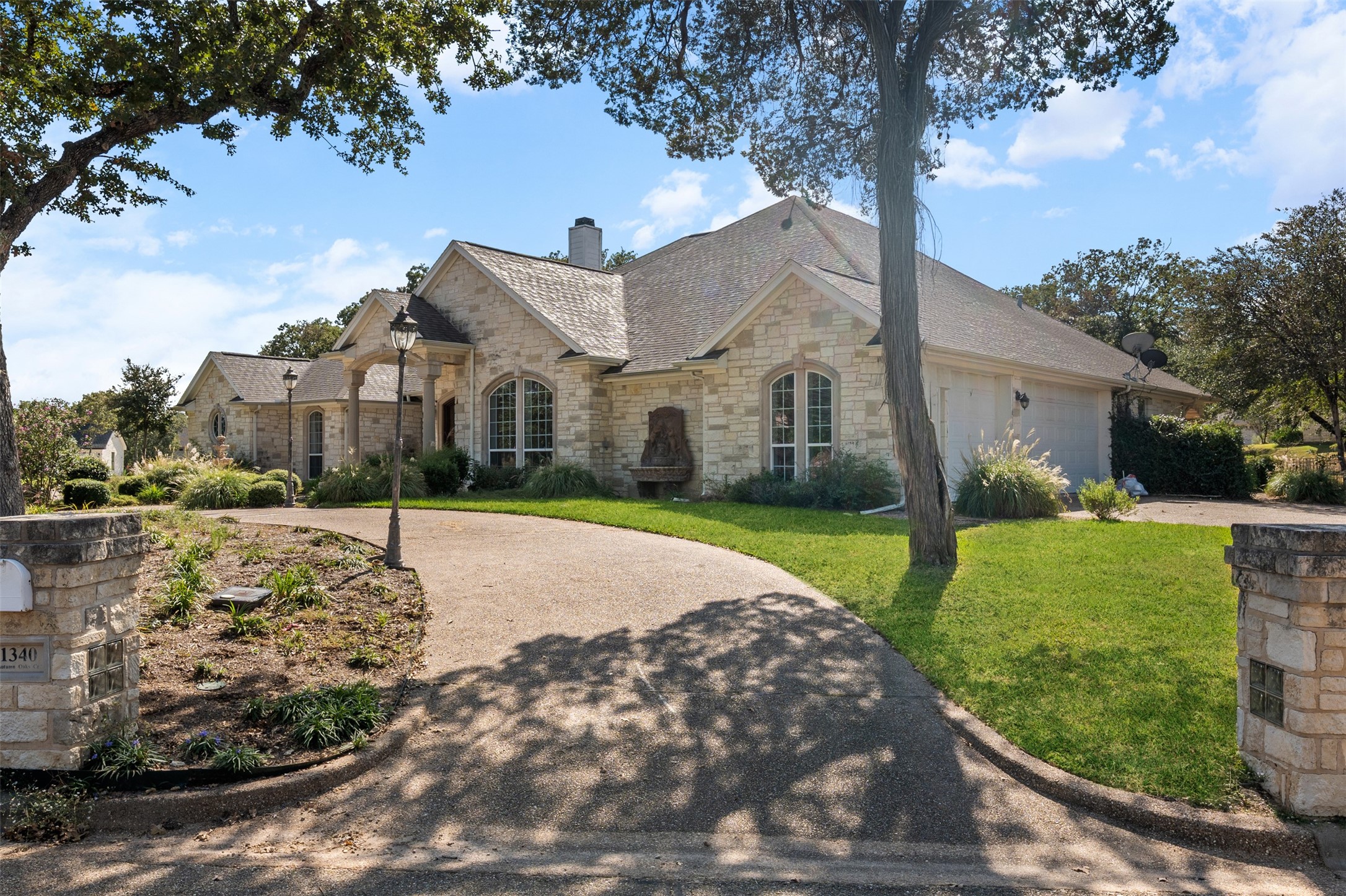 1340 Autumn Oaks Circle China Spring TX 76633